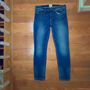 NWOT id:23 Skinny Jeans. Size 28